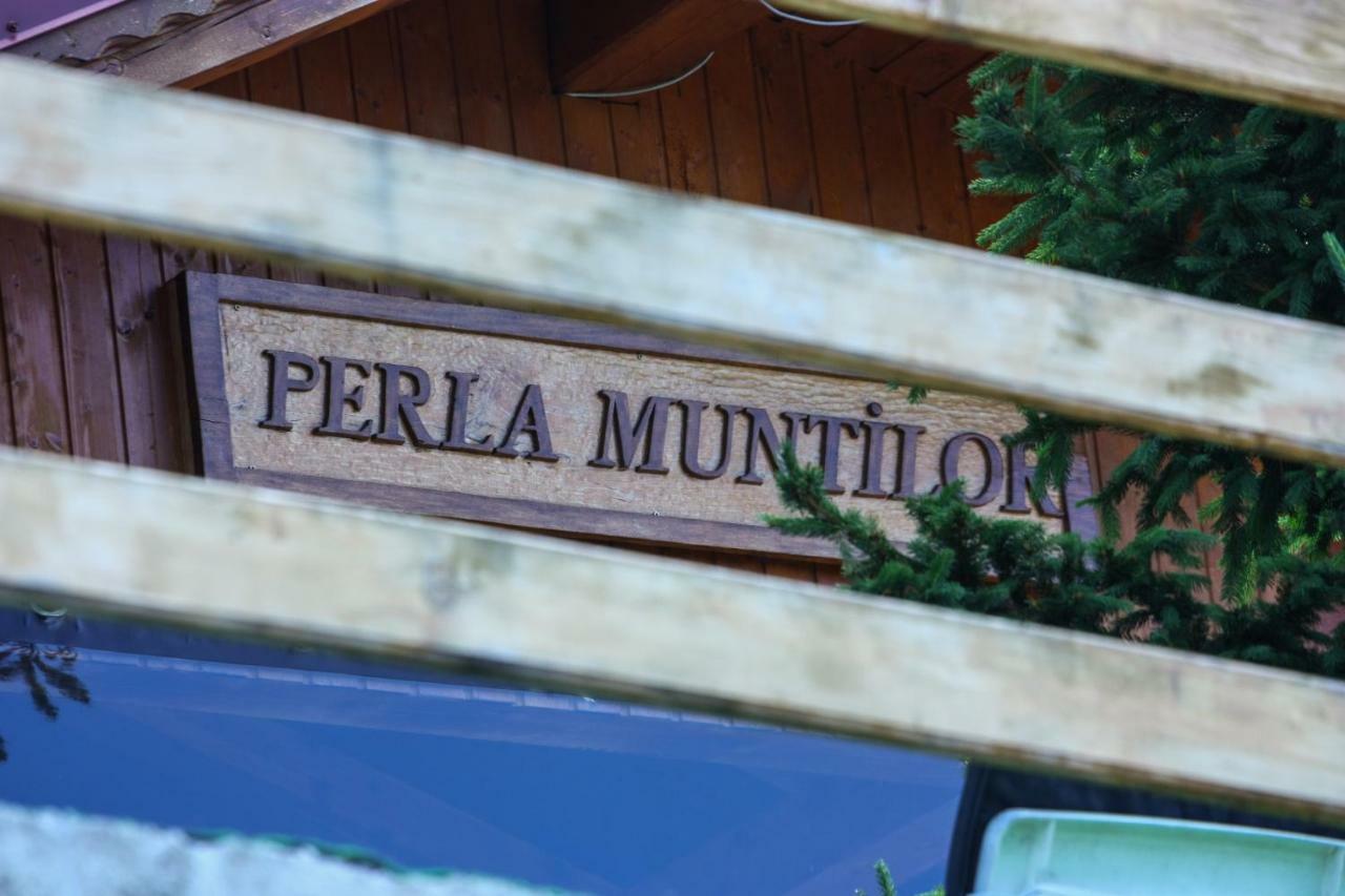 Perla Muntilor Hotell Ranca Eksteriør bilde
